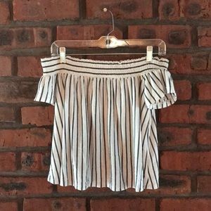 American Eagle Outfitters Off-The-Shoulder Top